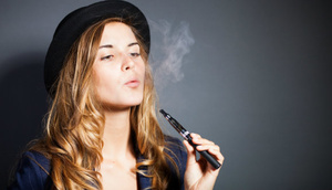 Elektron siqaret doğrudan da zərərlidirmi?