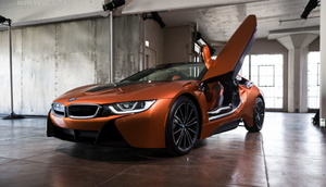 BMW i8 Roadster 2019 pulqabıları boşaltmağa gəlir!