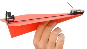 Ağıllı telefonla idarə edilə bilən kağız təyyarələri artıq hər kəs əldə edə bilər