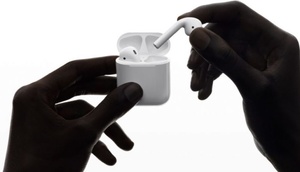 Kabelsiz qulaqlıqlar gəlir - Apple AirPods 2