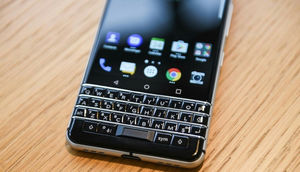 BlackBerrynin fiziki klaviaturalı telefonu Key2,  7 İyunda tanıdılacaq!