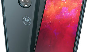 Motorola, cüt kameralı yeni ağıllı telefonu Moto Z3 play-i eşitdirdi