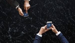 Bu il mobil operatorlar 350 mln. manat gəlir əldə edib