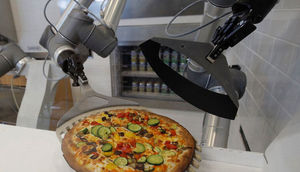 30 saniyəyə pizza hazırlayan robot