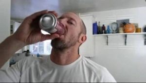 Gündə 6 litr kola içdi, bu hala gəldi – Fotolar