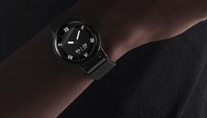 “Lenovo”nun ilk “ağıllı” saatları 15 saniyəyə satıldı