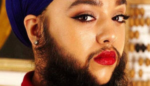 Saqqallı müəllimə: "Fərqli bir gözəlliyə sahibəm" - FOTOLAR