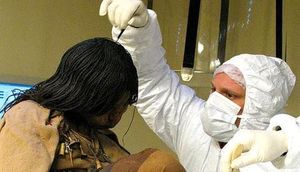 600 il əvvəl öldü, bədəni hələ də çürümür - FOTOLAR