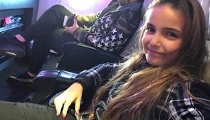 10 yaşlı qızın sevgilisi ilə bu fotoları REKORD QIRIR