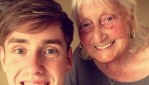 Hər axtarışının sonunda təşəkkür edən nənəyə "Google"-dan jest - FOTO